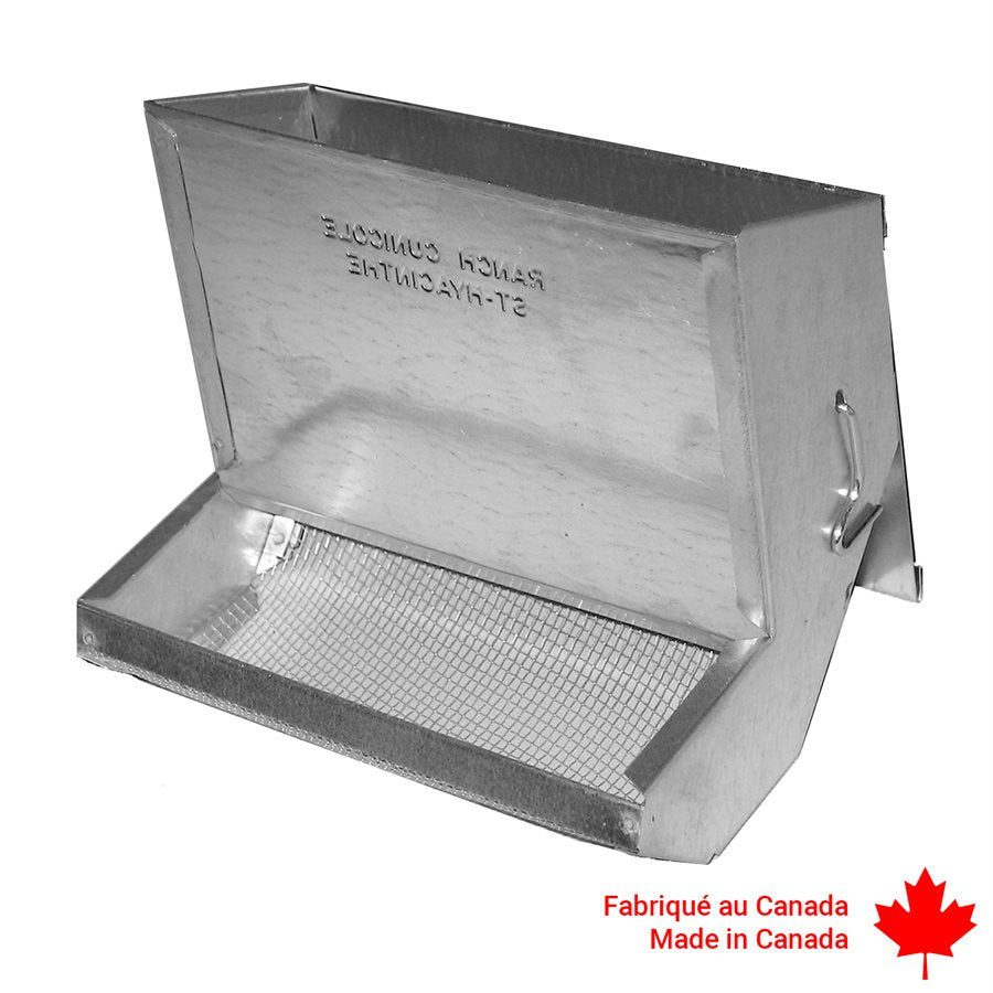 RC - Metal Small Animal Feeder - 7 1/2" Wide - Canadian Made