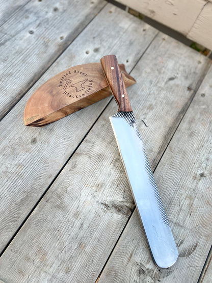 Twisted Steel - Knives