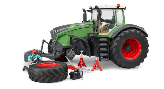 Bruder - Fendt Vario with Mechanic and Garage Equipment