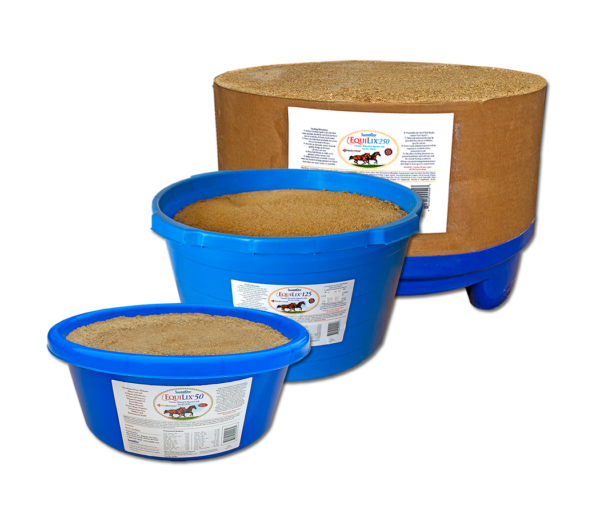 SweetPro - Equilix Horse Mineral Tubs