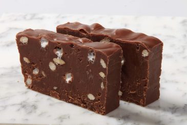 Candy - Brittles 'n More - Fudge
