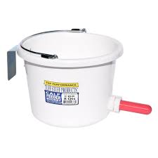 TuffStuff - Calf Feeder Bucket - 8 quart